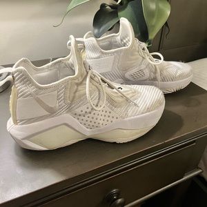 LEBRON SOLDIER 14 by NIKE size 8.5